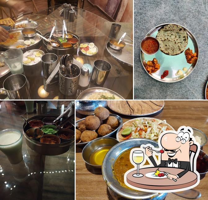 Food at Jain Dal Bati Prahlad Nagar(Kherwara wala)