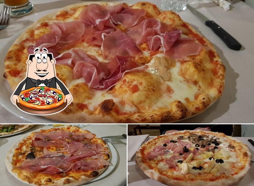 Ordina una pizza a Osteria Ca' Nova