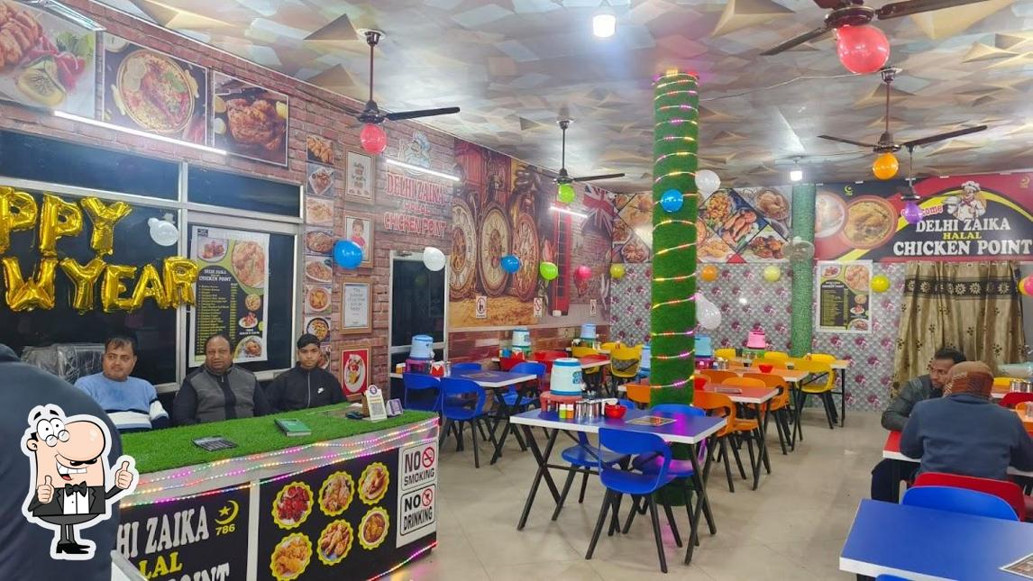 See this pic of Delhi Zaika Halal Chicken Point / Non Veg Restaurant in Hoshiarpur