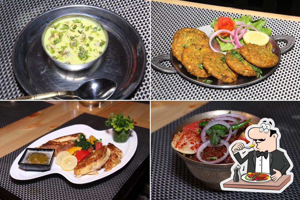 Food at Pind Balluchi Vatika Sector 29
