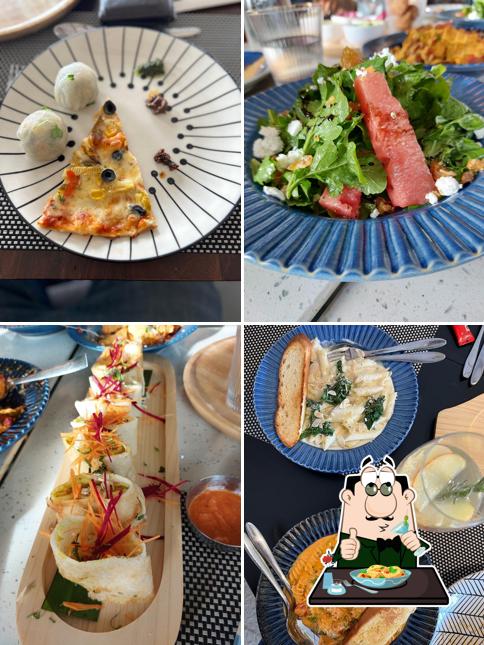 Meals at Cherrie Berry