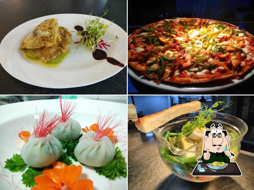 Meals at Dew