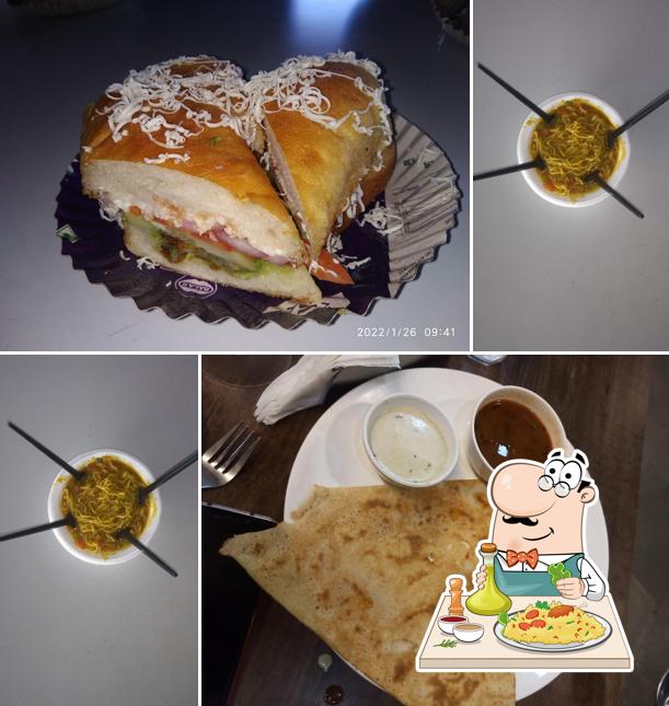 Gallops Food Plaza