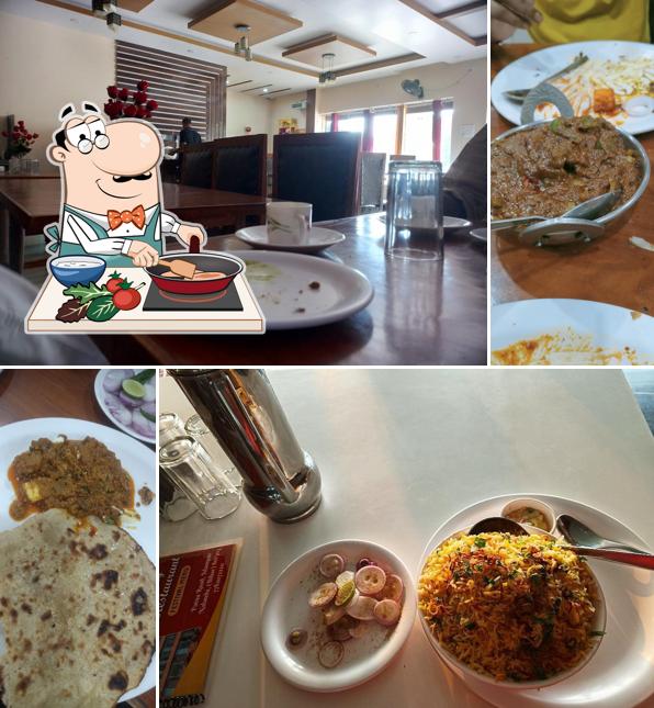 Chicken curry at Hotel Chatkara Daudnagar