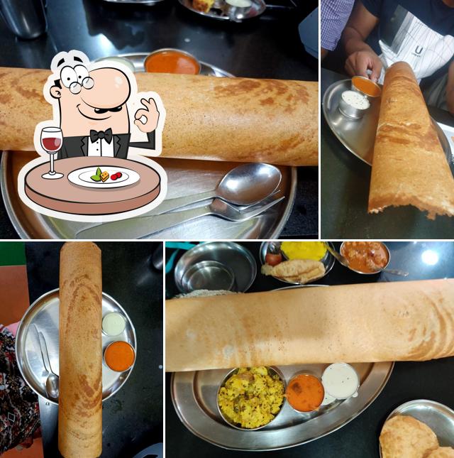Masala dosa at Hotel VijayaShree