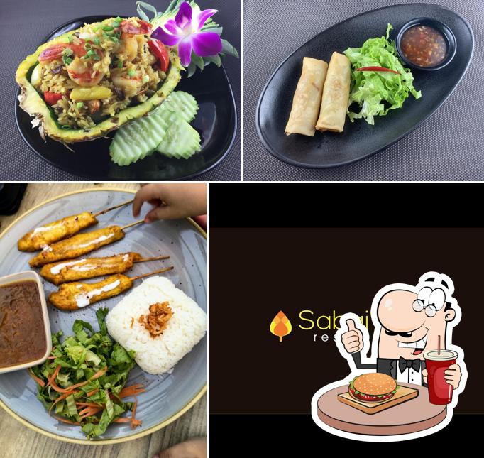 Prenditi un hamburger a Sabai Thai Restaurant