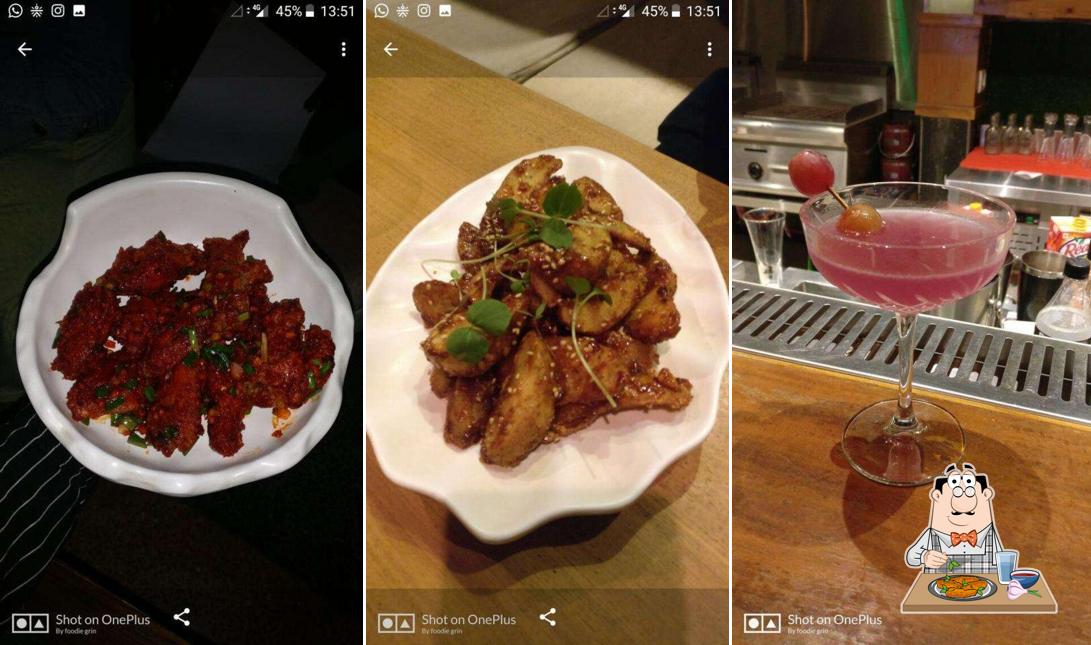 Chicken wings at Flow - Terrace Bar & Grill