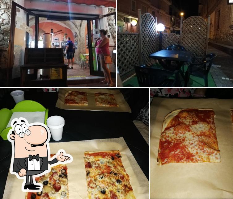 La foto della interni e cibo di Il Peperoncino