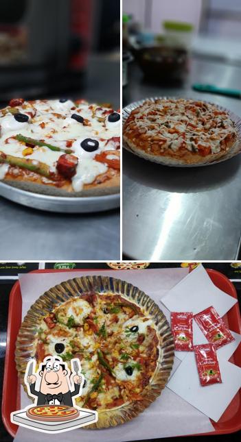 Try out various kinds of pizza