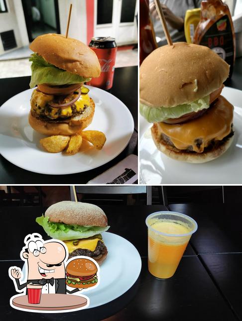 Tausttus Burger Barueri provê uma gama de opções para os amantes dos hambúrgueres