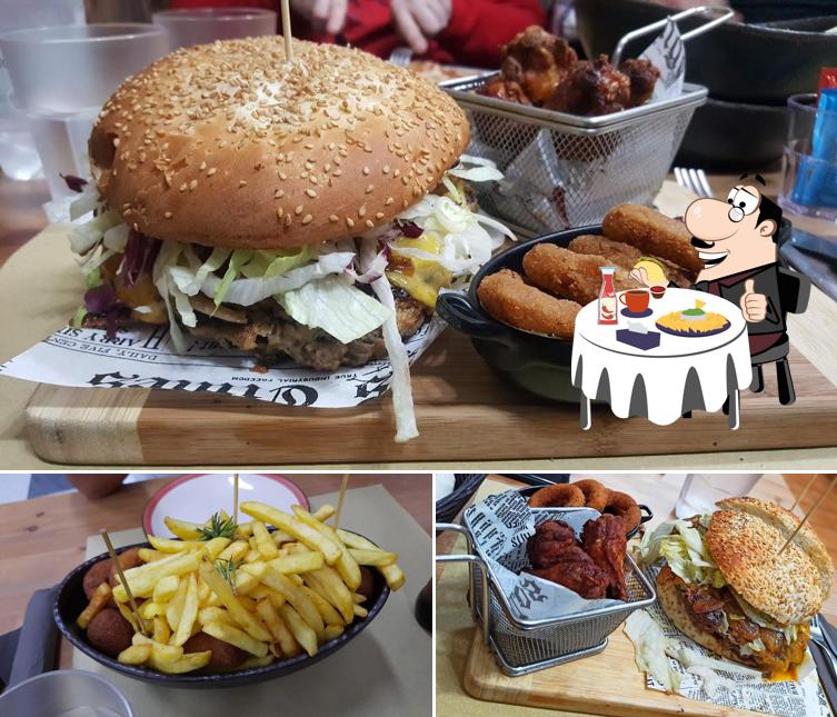 Prova uno dei tipi di hamburger proposti a Al Braciere