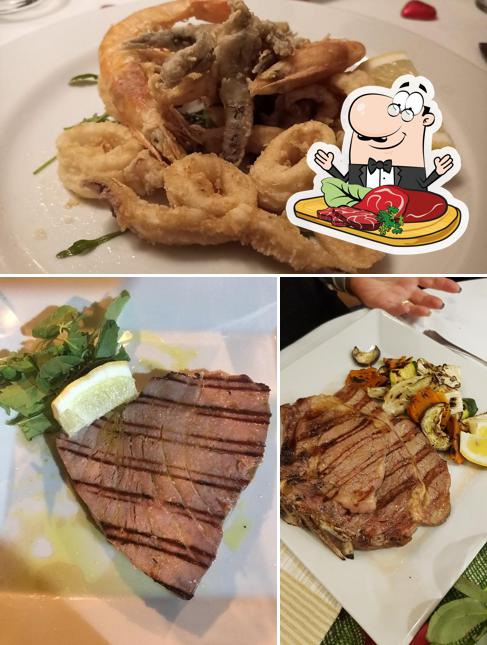 Ordina i un pasto a base di carne a Da Mimì