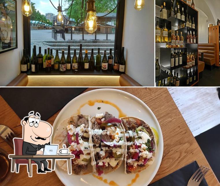 Dai un'occhiata agli interni di Supernatural naked food + wine