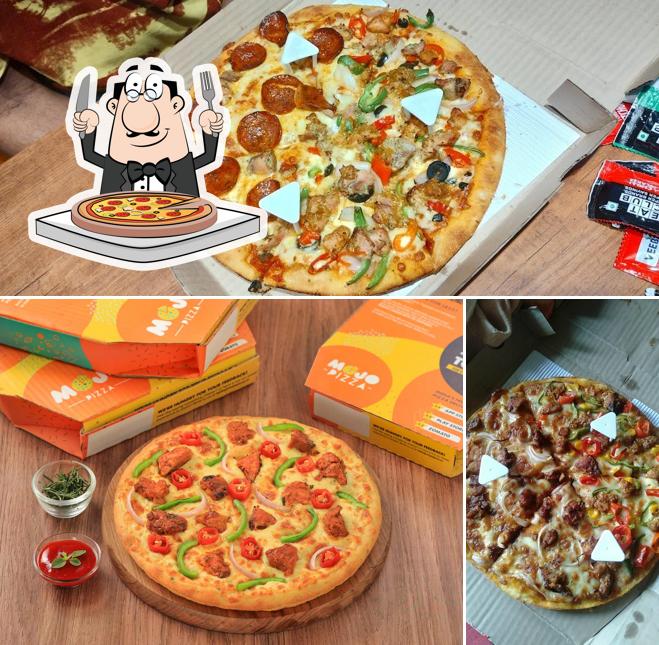 Pick pizza at Mojo Pizza