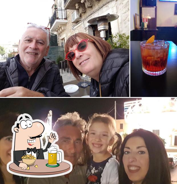Puoi goderti un rinfrescante bicchiere di birra chiara o scura