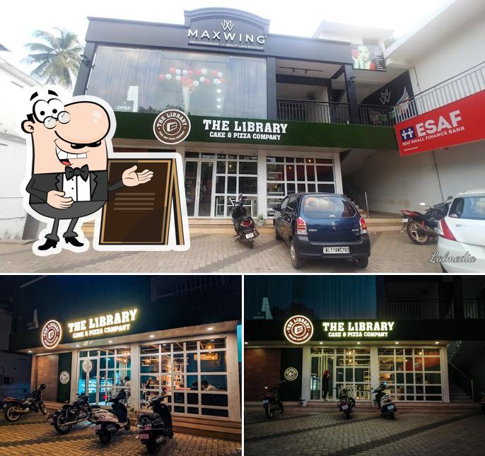 The exterior of The Library Cake and Pizza Company