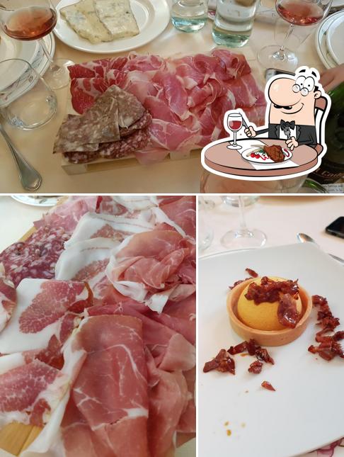 Ordina pasti a base di carne dal menu