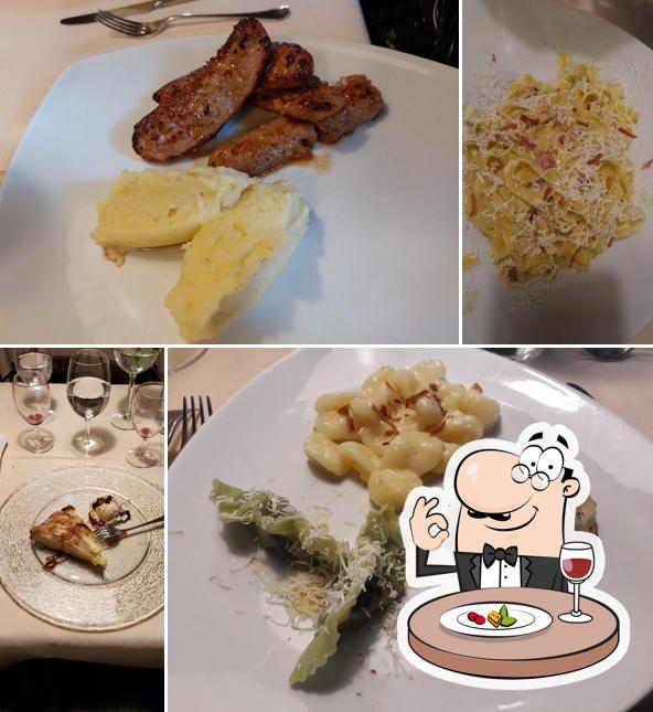 Platti al Ristorante Alla Pace / Burtshaus Alla Pace