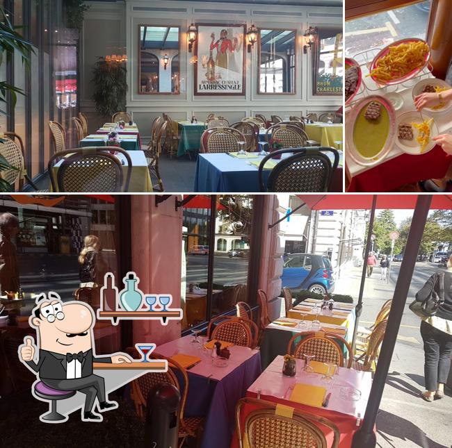 Gli interni di Le Relais de l'Entrecôte