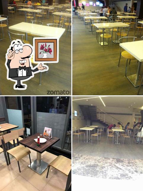 The interior of Pizza Hut Raj Nagar, Ghaziabad