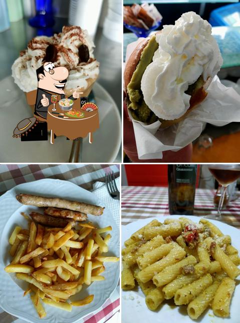 Platti al Tropical Caffe' Chiosco Bar