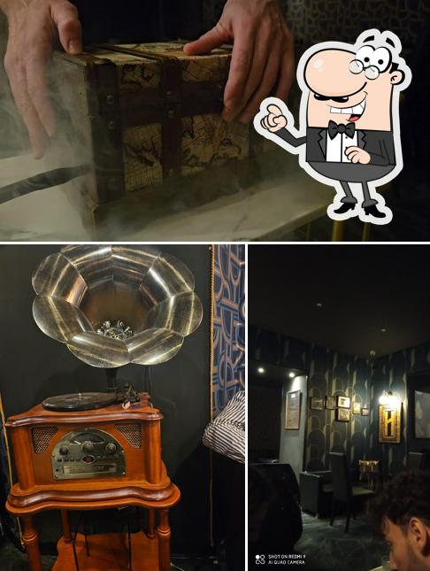 Guarda la foto che mostra la interni e cibo di Hide Speakeasy