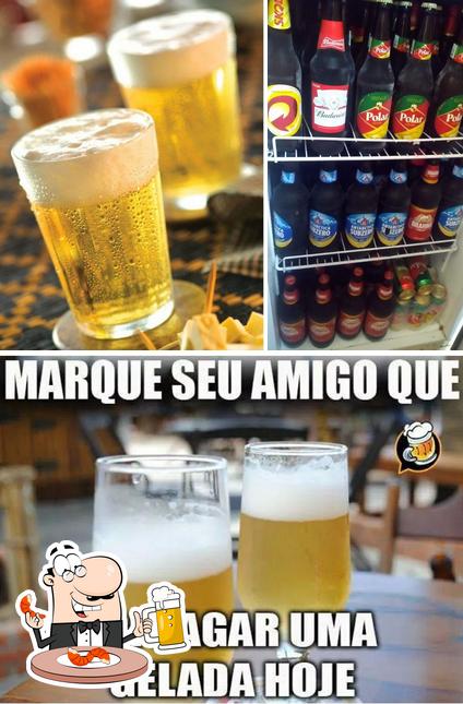 Você pode tomar uma tulipa de cerveja leve ou escura
