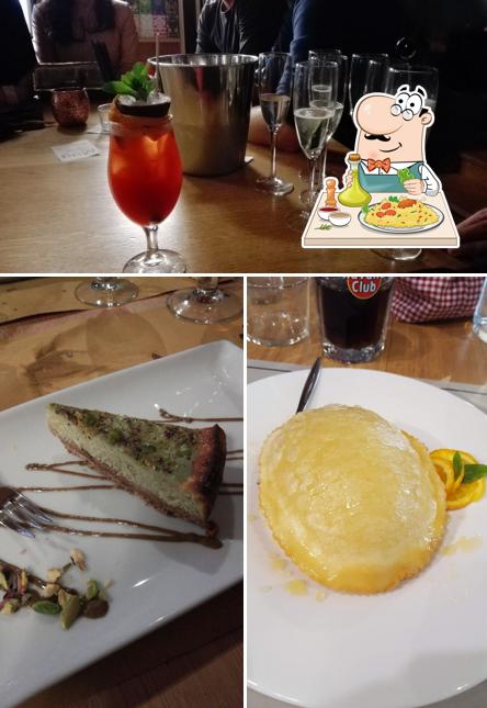 La cibo e interni del ristorante