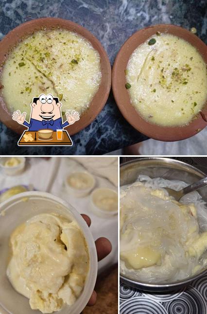 Clam chowder at King Kulfa Katra Jaimal Singh Wale