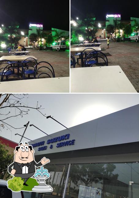 Check out how New Hotel siri looks outside