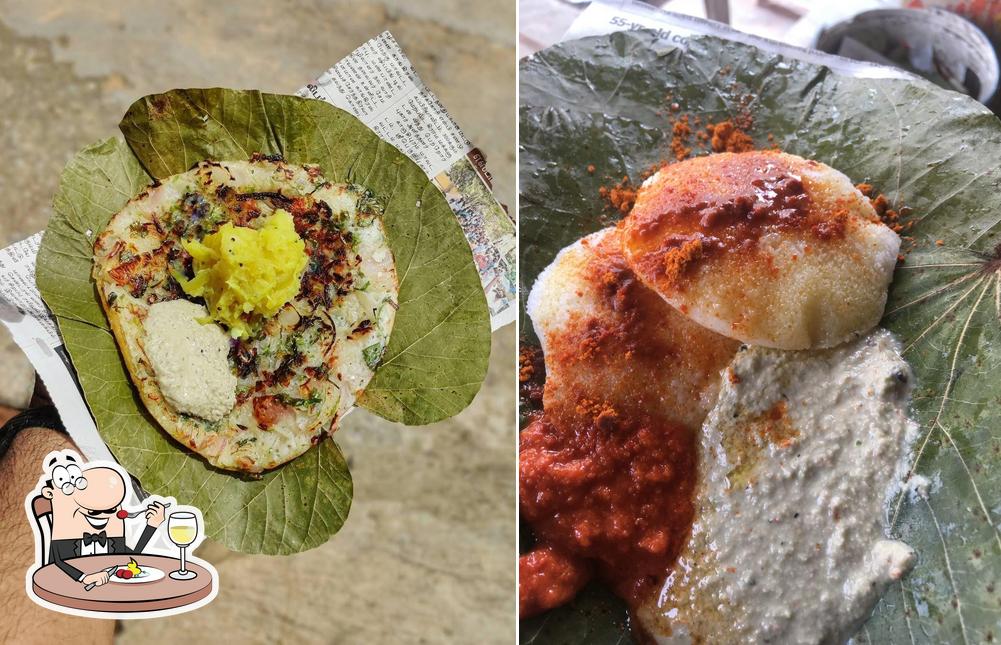 Food at Sri Lakshmi Tiffin Center , mulbagal dosa
