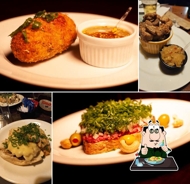 Platos en Schnaps Bar