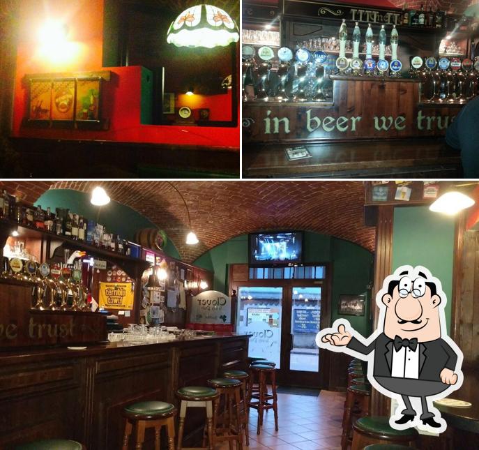 Gli interni di Clover Irish Pub