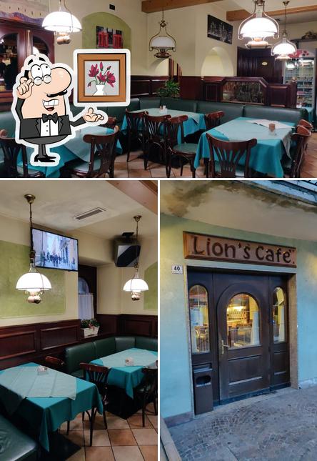 Lion's Café