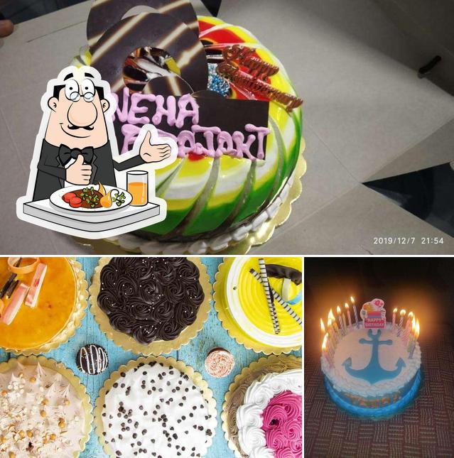 Food at Heaven cake shop