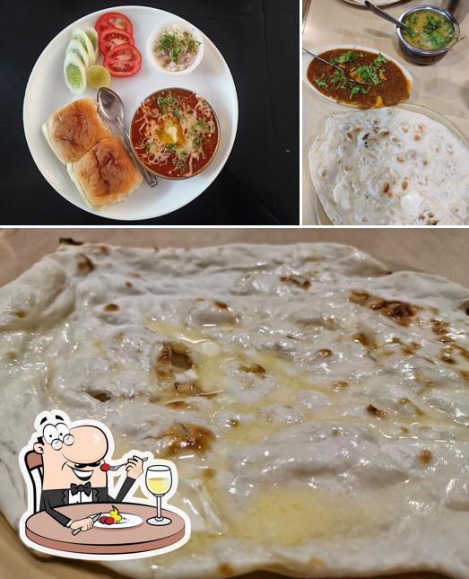 Food at Hotel Vignesh
