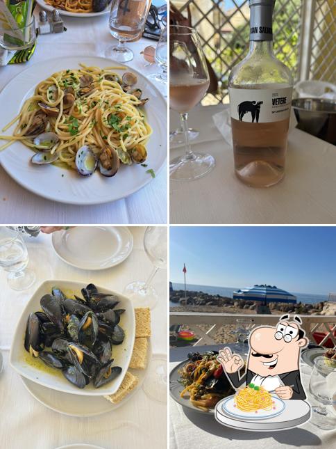 Spaghetti alla carbonara al Lido Santa Maria