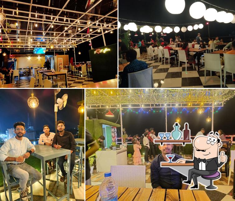 ZAFFRAN (THE ROOFTOP)