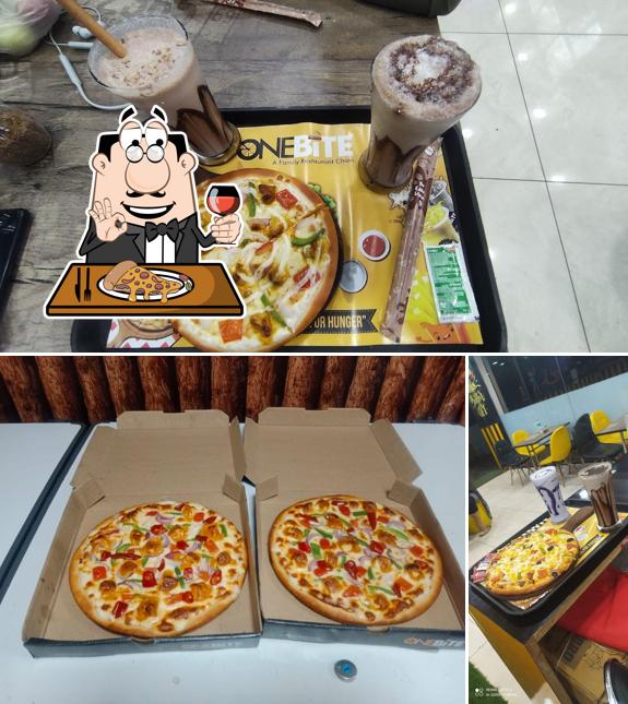 Order various kinds of pizza