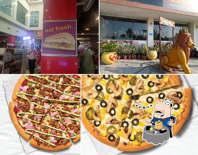 Meals at Pizza Hut National Food Court, Haridwar