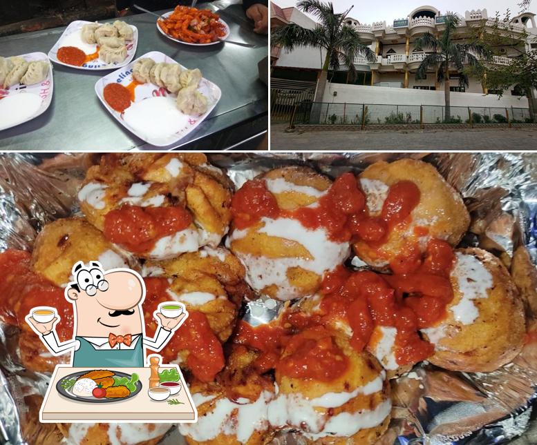 The photo of Darjeeling Snacks and Momos Point’s food and exterior