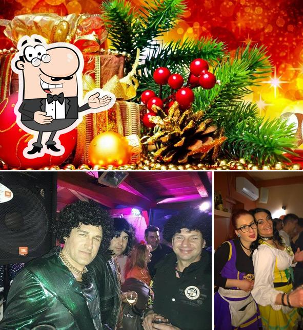 Vedi la foto di Caffe bar Pul Male