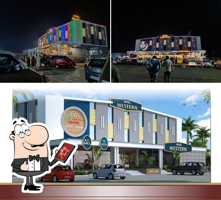 The exterior of HOTEL WESTERN