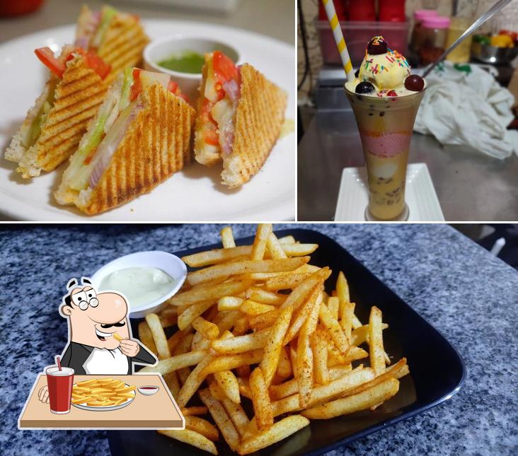 Taste fries at Smilee Cafe