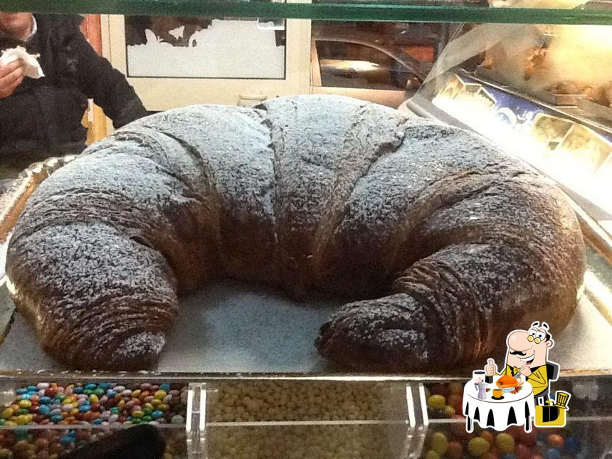 Platti al Cornetteria Il Folletto