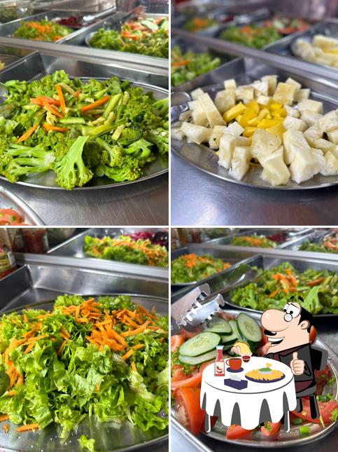 Prato de queijo em Estação 103 Restaurante Self Service de Comida Caseira no Recanto das Emas