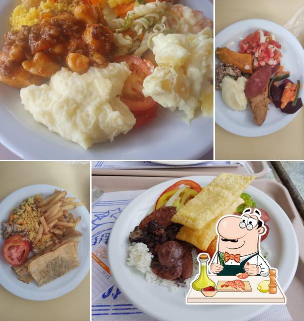 Camarão e grãos em Espaço Grill