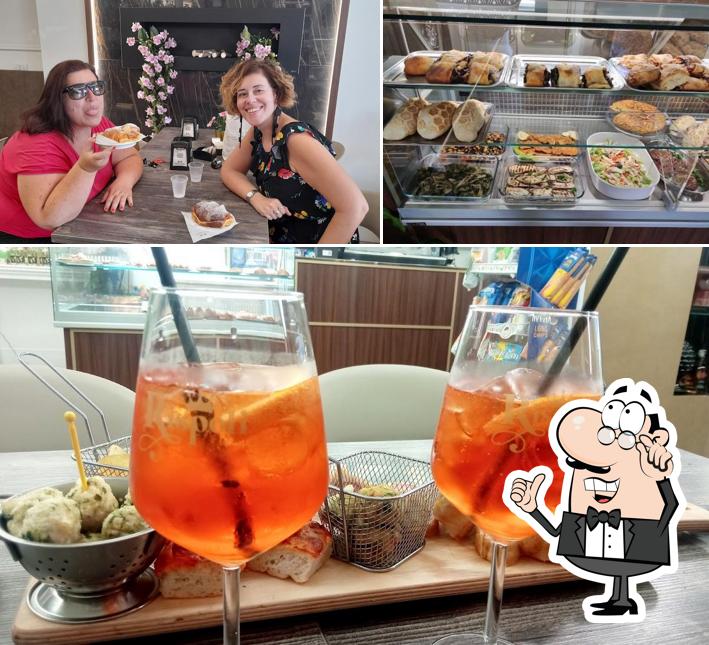 Dai un’occhiata alla immagine che raffigura la interni e cibo di Rispoli Cafè