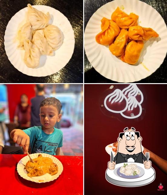 Dumplings at Yeti Momos