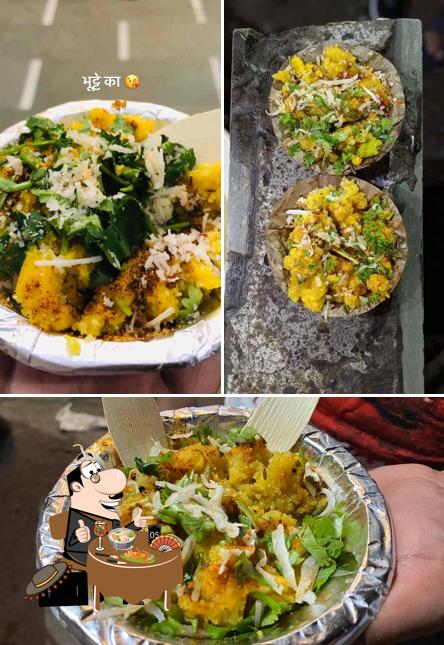 Food at Joshi Dahi Bada House